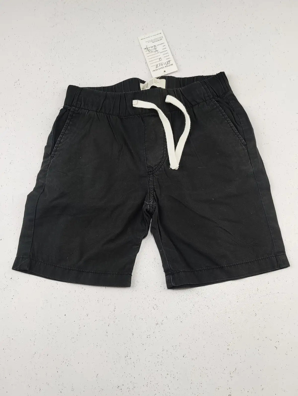 Buy online pre-used pre-loved 100% authentic & Original branded H&M (BB-1617) available in Pakistan. Top international brands avilable.