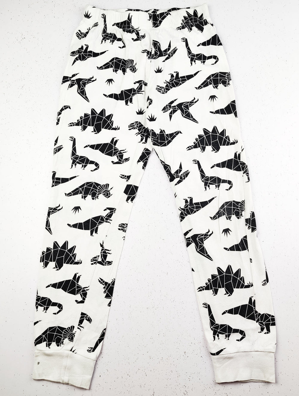 Buy online pre-used pre-loved 100% authentic & Original branded F&F (BB-473) available in Pakistan. Top international brands avilable.