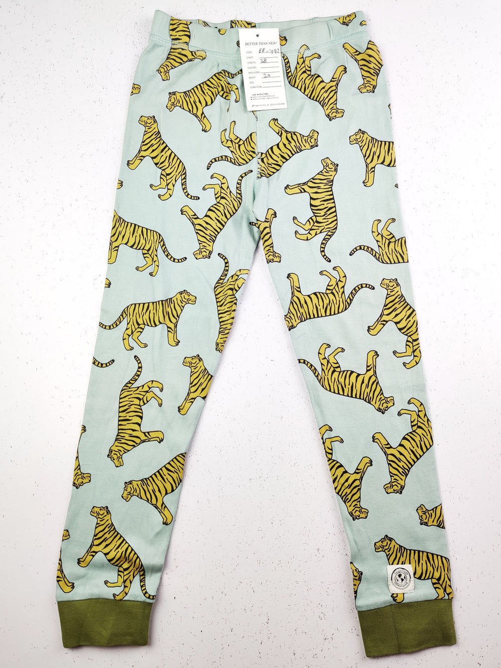 Buy online pre-used pre-loved 100% authentic & Original branded Unknown Brand (BB-492) available in Pakistan. Top international brands avilable.