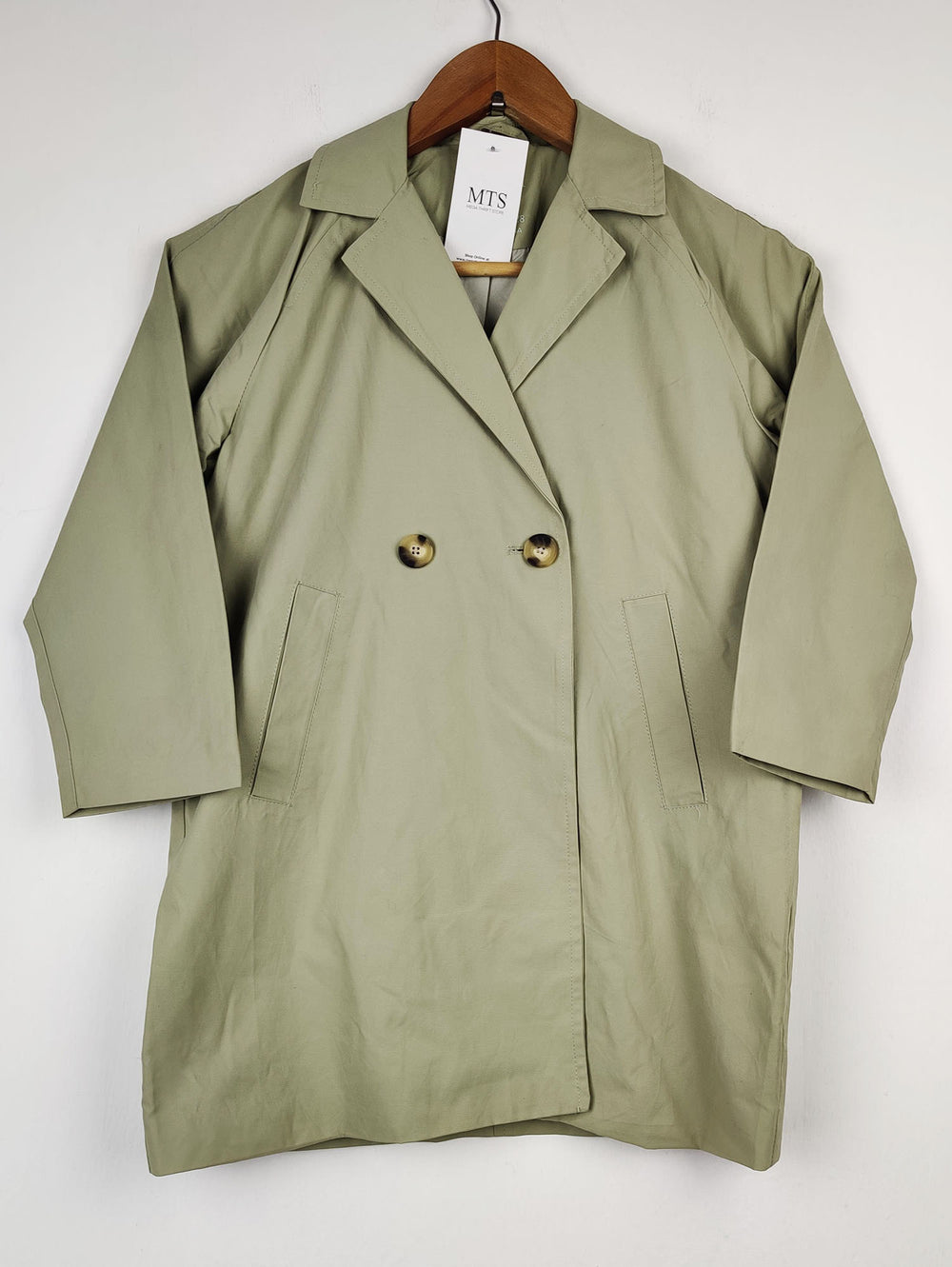 Buy online pre-used pre-loved 100% authentic & Original branded Zara (BC-1289) available in Pakistan. Top international brands avilable.