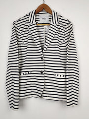 Buy online pre-used pre-loved 100% authentic & Original branded Only (BC-1292) available in Pakistan. Top international brands avilable.