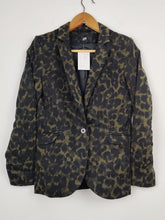 Buy online pre-used pre-loved 100% authentic & Original branded H&M (BC-1315) available in Pakistan. Top international brands avilable.