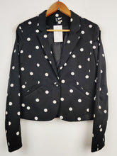 Buy online pre-used pre-loved 100% authentic & Original branded H&M (BC-1384) available in Pakistan. Top international brands avilable.