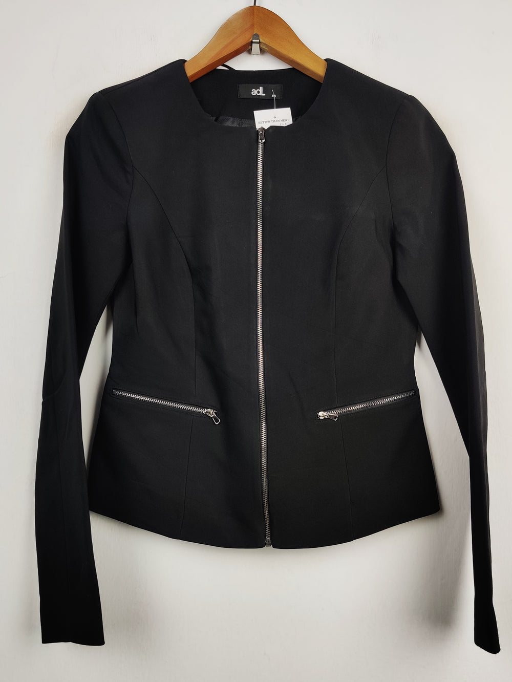 Buy online pre-used pre-loved 100% authentic & Original branded Adl (BC-1455) available in Pakistan. Top international brands avilable.