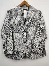 Buy online pre-used pre-loved 100% authentic & Original branded Bexleys (BC-1541) available in Pakistan. Top international brands avilable.