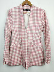 Buy online pre-used pre-loved 100% authentic & Original branded Zara (BC-1549) available in Pakistan. Top international brands avilable.