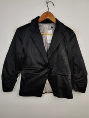 Buy online pre-used pre-loved 100% authentic & Original branded Perla Nera (BC-1575) available in Pakistan. Top international brands avilable.