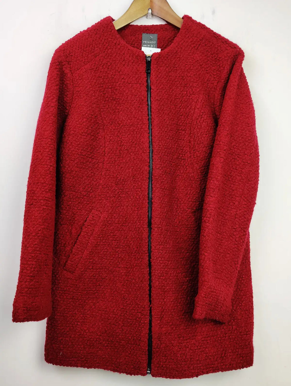 Buy online pre-used pre-loved 100% authentic & Original branded Primark (BC-1604) available in Pakistan. Top international brands avilable.