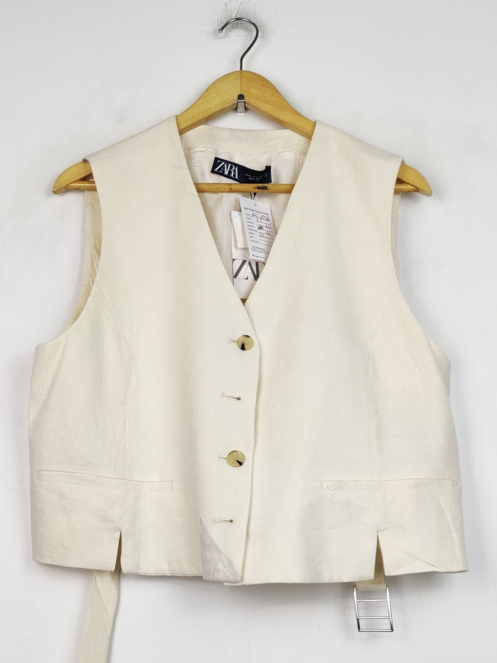 Zara (BC-1852)