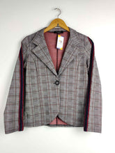 Sisters Point (BC-683)