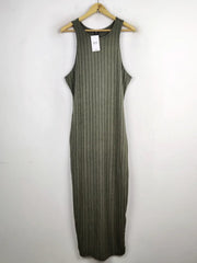 Buy online pre-used pre-loved 100% authentic & Original branded Shein (BD-09) available in Pakistan. Top international brands avilable.