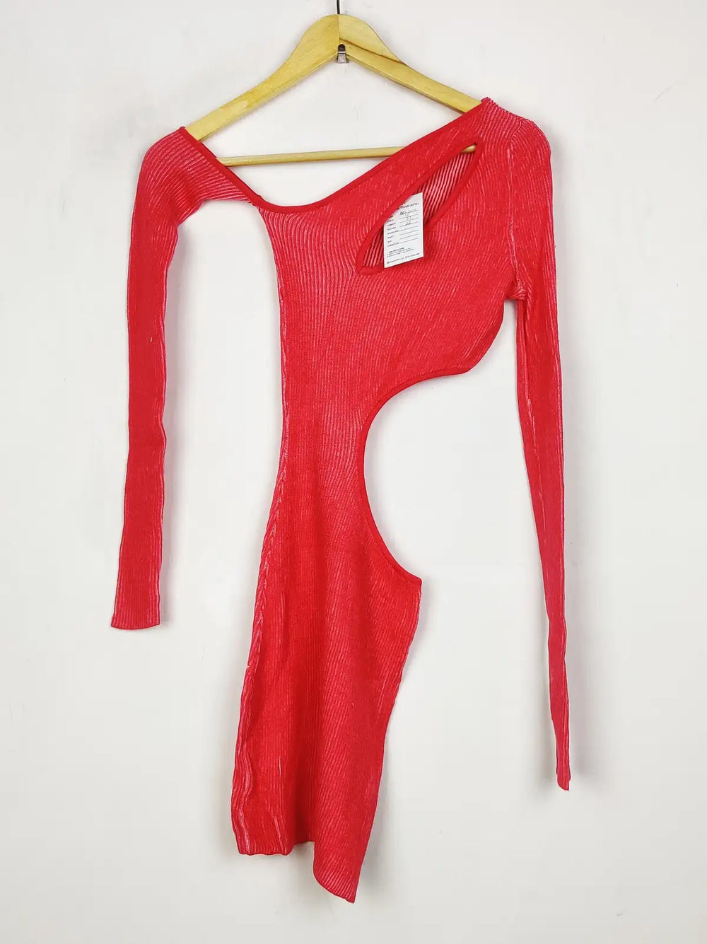 Buy online pre-used pre-loved 100% authentic & Original branded Pretty Little Thing (BD-1027) available in Pakistan. Top international brands avilable.