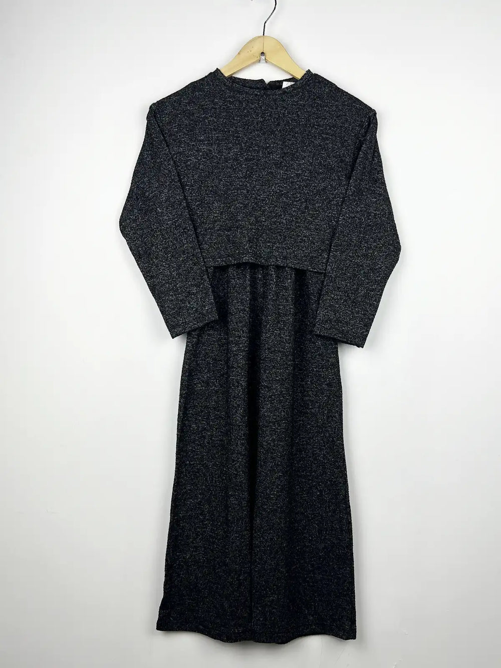 Buy online pre-used pre-loved 100% authentic & Original branded Zara (BD-103) available in Pakistan. Top international brands avilable.