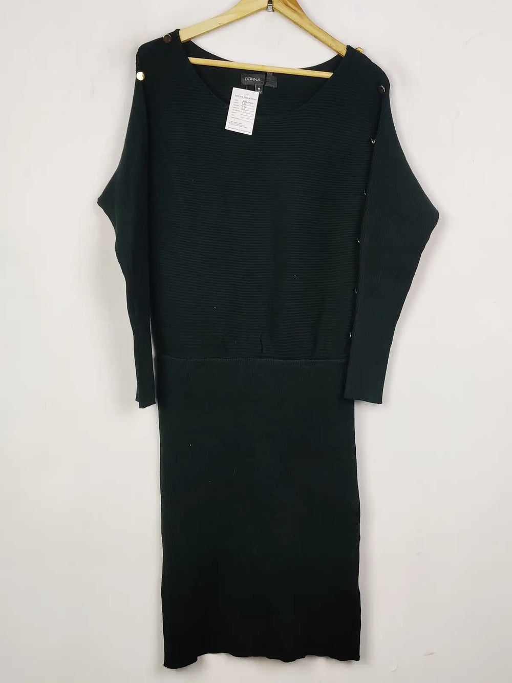 Buy online pre-used pre-loved 100% authentic & Original branded Donna Ricco (BD-1154) available in Pakistan. Top international brands avilable.