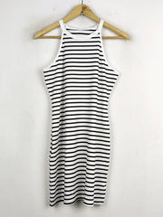 Buy online pre-used pre-loved 100% authentic & Original branded Shein (BD-14) available in Pakistan. Top international brands avilable.