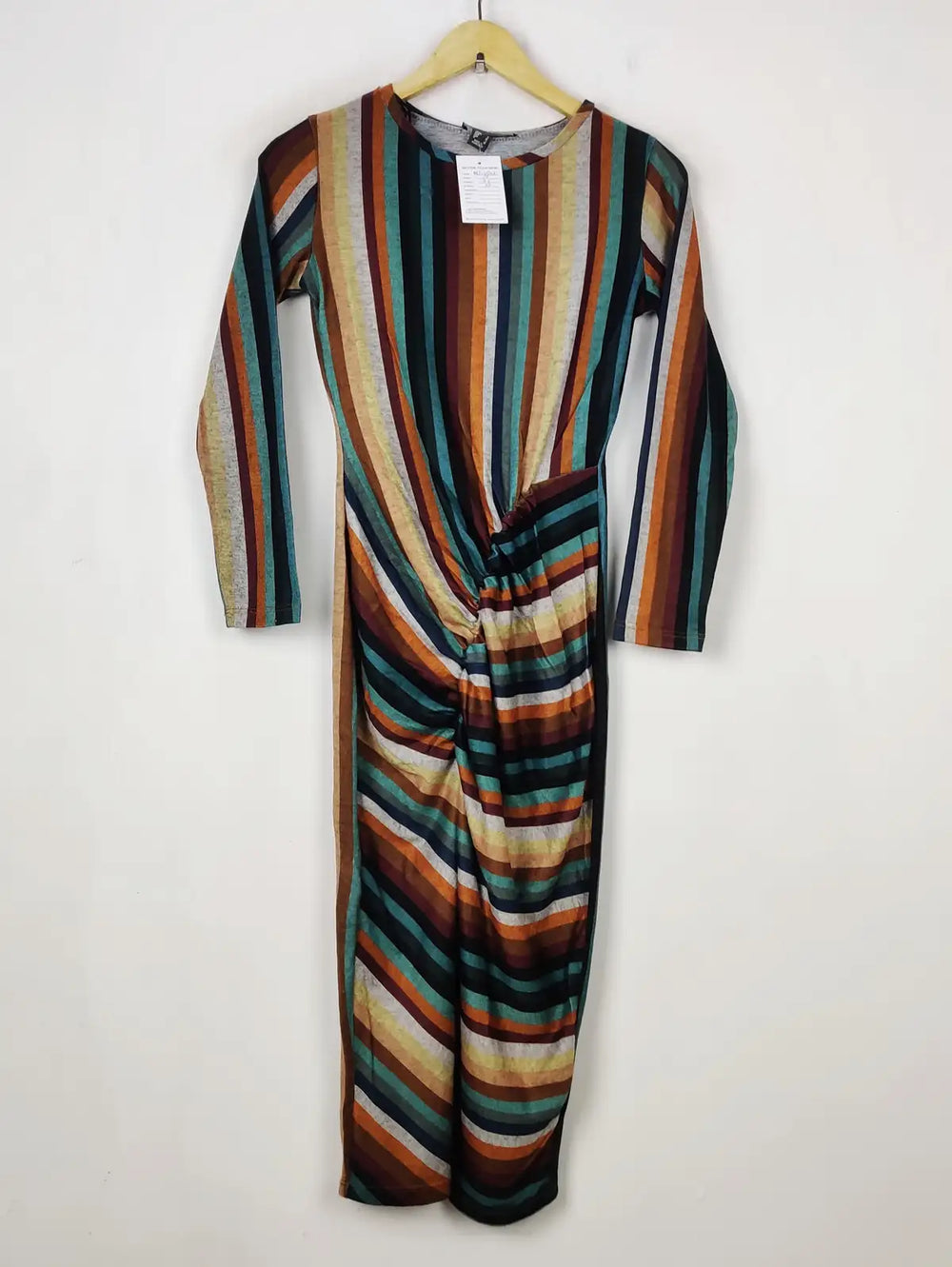Buy online pre-used pre-loved 100% authentic & Original branded Primark (BD-1542) available in Pakistan. Top international brands avilable.