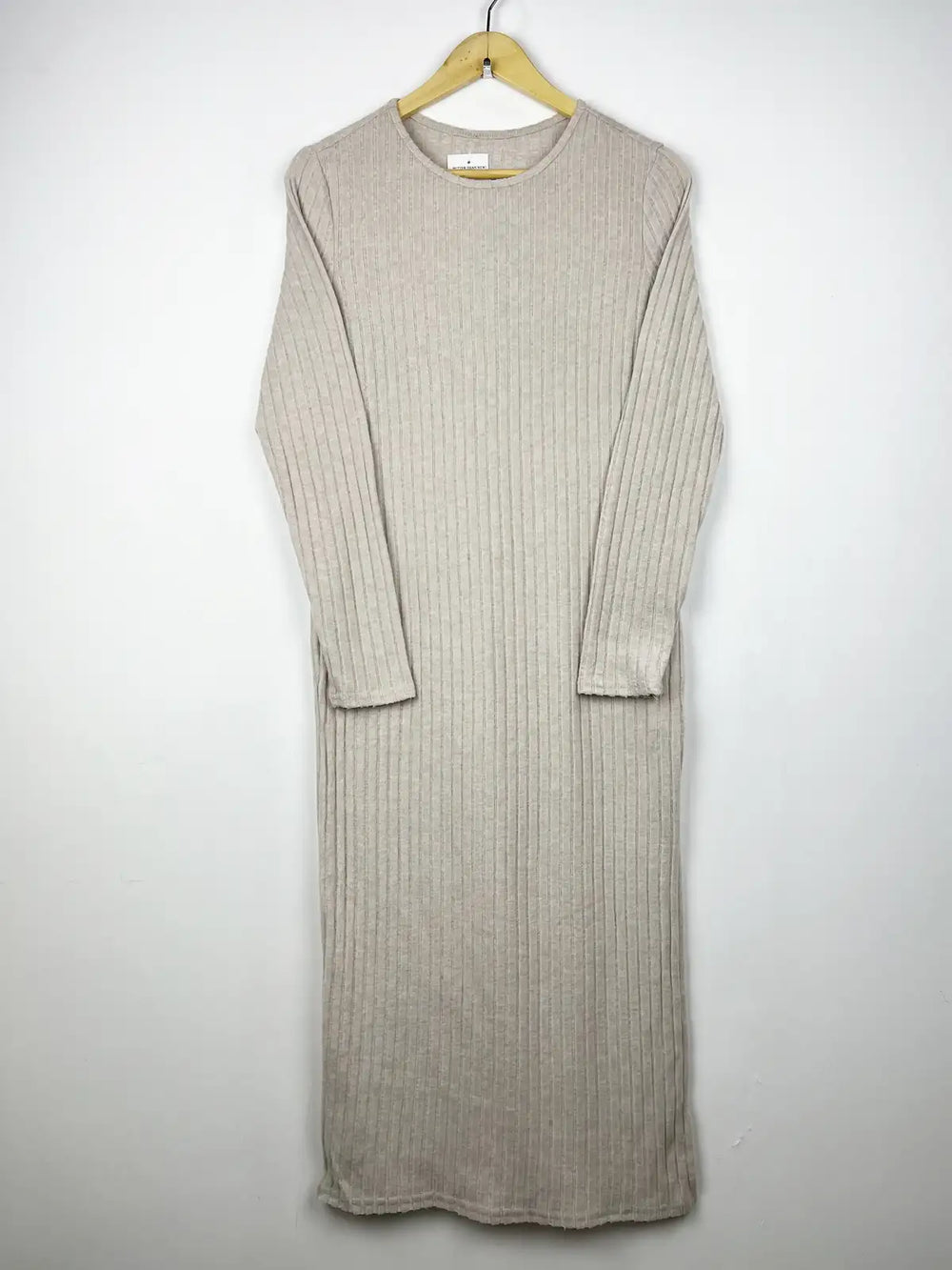 Buy online pre-used pre-loved 100% authentic & Original branded Shein (BD-164) available in Pakistan. Top international brands avilable.