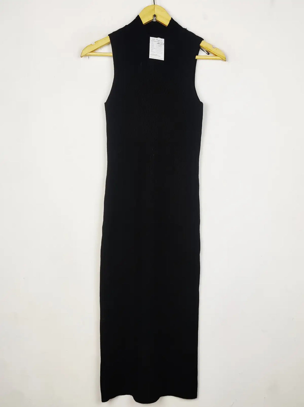 Buy online pre-used pre-loved 100% authentic & Original branded Primark (BD-1697) available in Pakistan. Top international brands avilable.