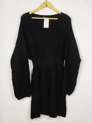 Buy online pre-used pre-loved 100% authentic & Original branded Shein (BD-1699) available in Pakistan. Top international brands avilable.