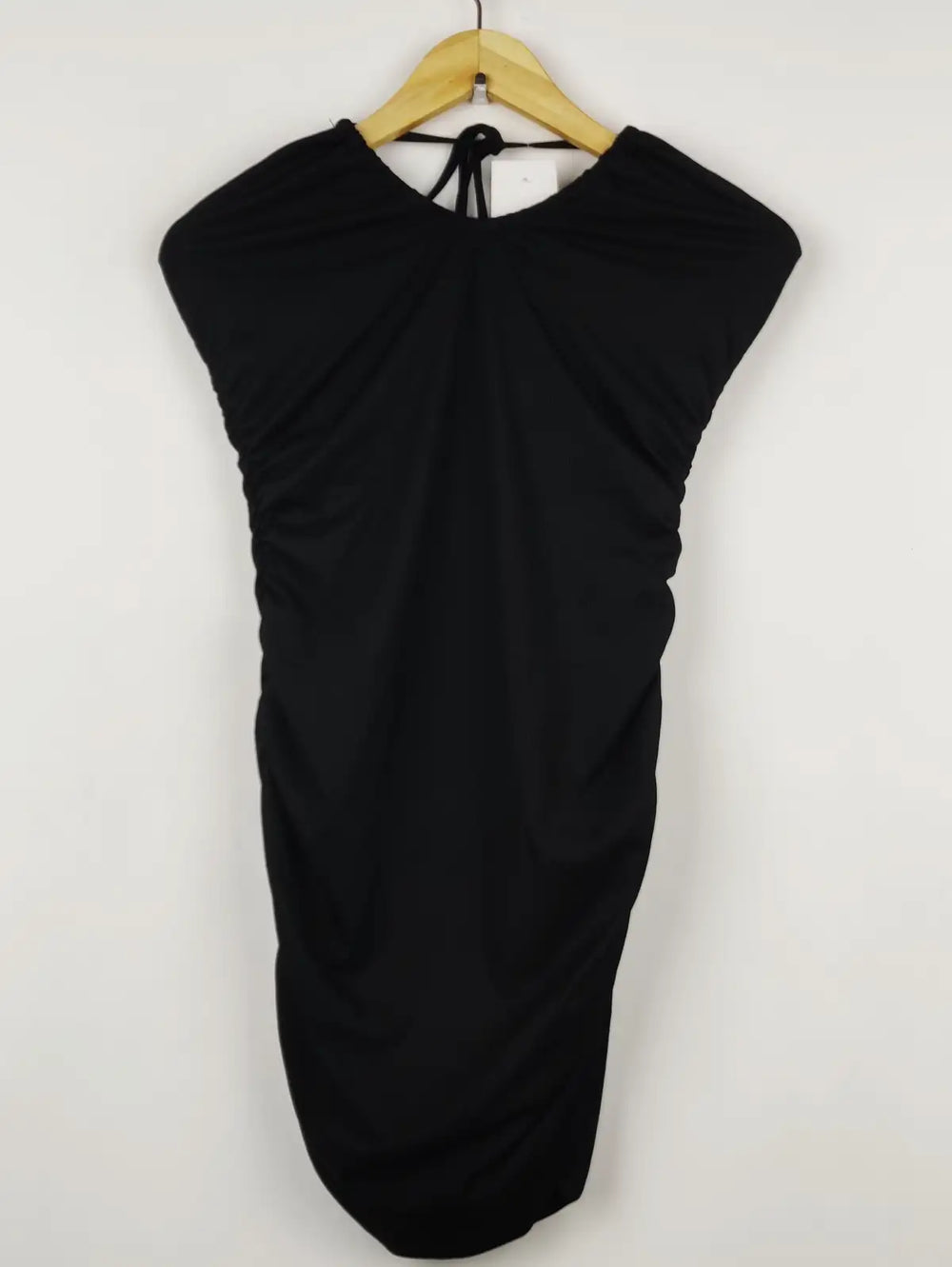 Buy online pre-used pre-loved 100% authentic & Original branded Retrolology (BD-173) available in Pakistan. Top international brands avilable.