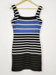 Buy online pre-used pre-loved 100% authentic & Original branded Topshop (BD-1740) available in Pakistan. Top international brands avilable.