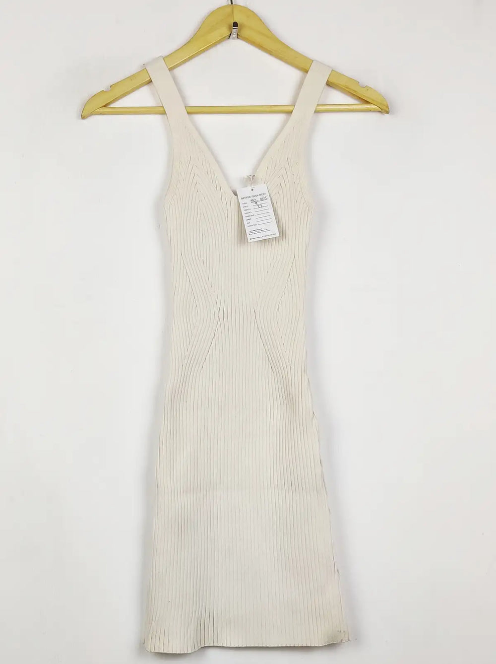 Buy online pre-used pre-loved 100% authentic & Original branded Unknown Brand (BD-1815) available in Pakistan. Top international brands avilable.