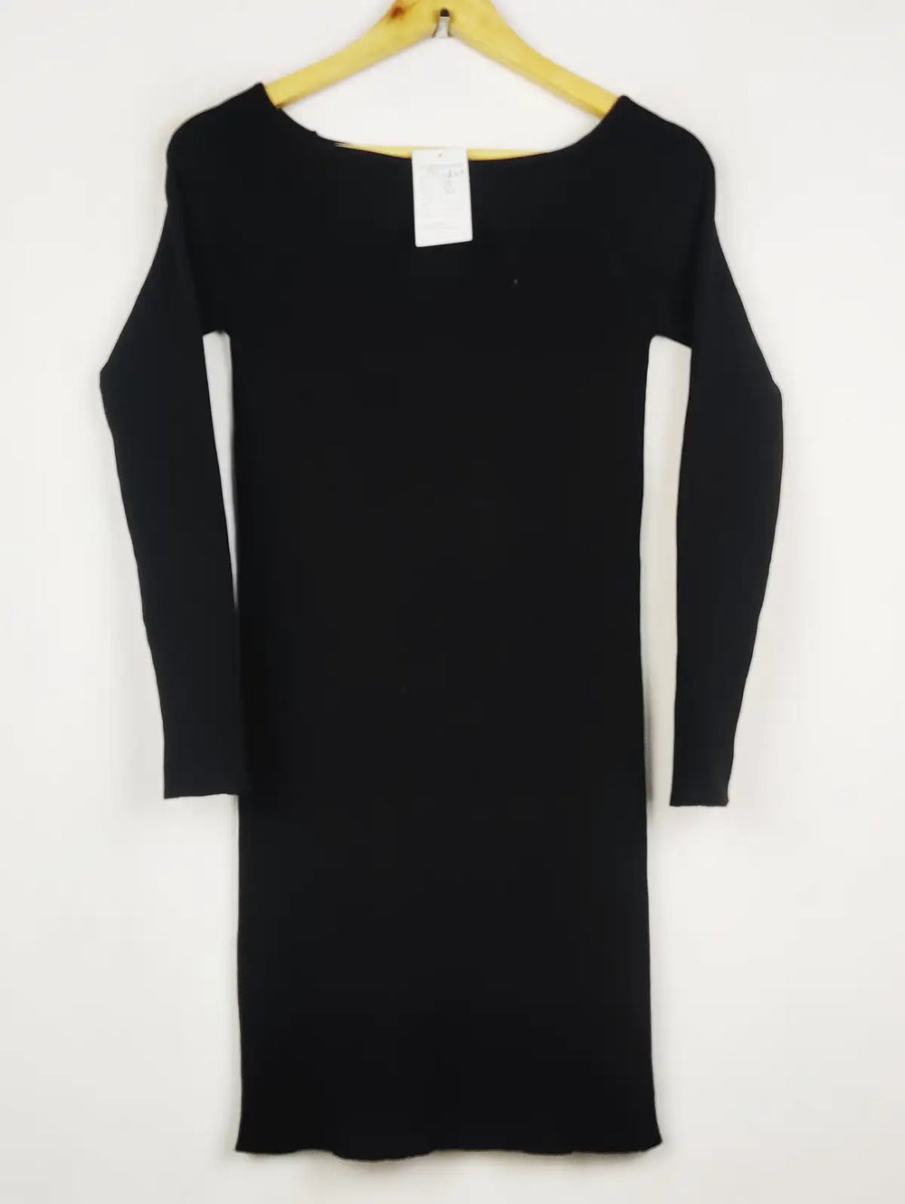 Buy online pre-used pre-loved 100% authentic & Original branded Primark (BD-1829) available in Pakistan. Top international brands avilable.