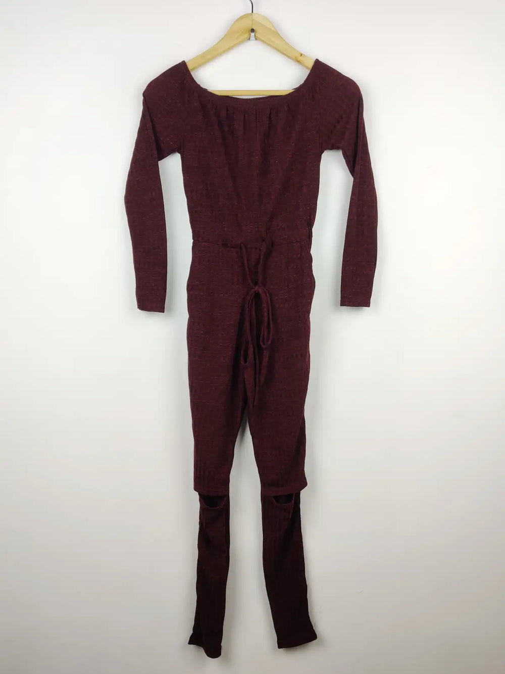 Buy online pre-used pre-loved 100% authentic & Original branded Stylewise (BD-187) available in Pakistan. Top international brands avilable.