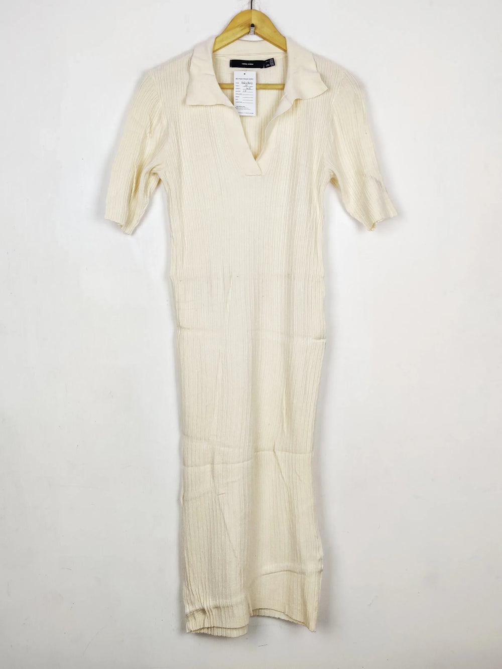 Buy online pre-used pre-loved 100% authentic & Original branded Vero Moda (BD-1904) available in Pakistan. Top international brands avilable.