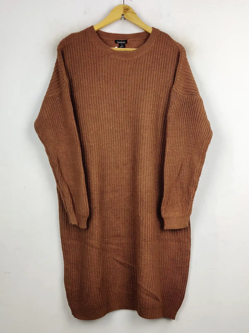 Buy online pre-used pre-loved 100% authentic & Original branded Boohoo (BD-23) available in Pakistan. Top international brands avilable.