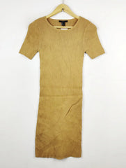 Buy online pre-used pre-loved 100% authentic & Original branded Forever 21 (BD-386) available in Pakistan. Top international brands avilable.