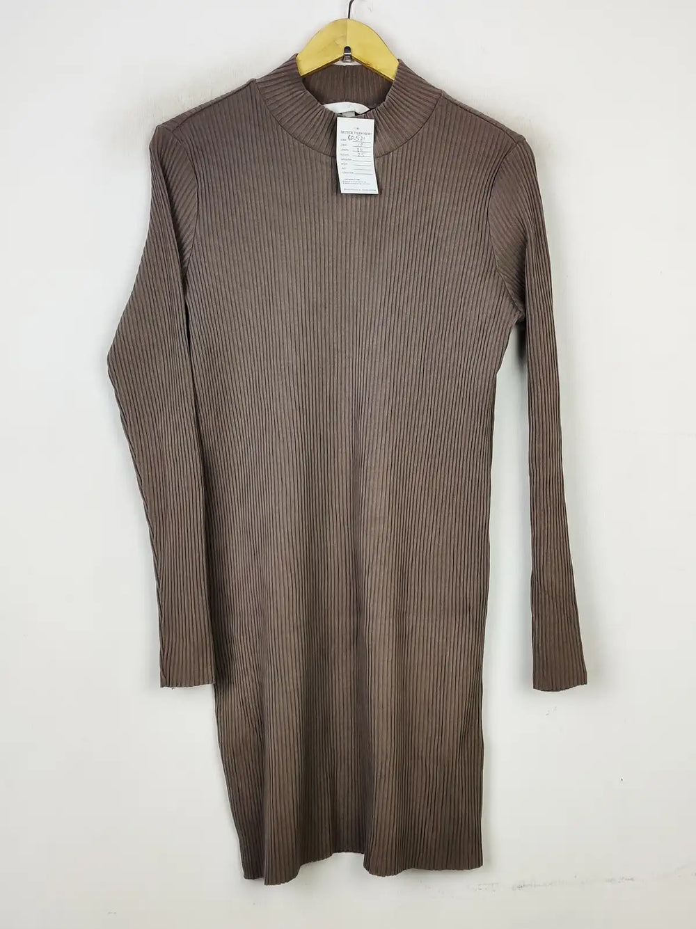 Buy online pre-used pre-loved 100% authentic & Original branded H&M (BD-521) available in Pakistan. Top international brands avilable.