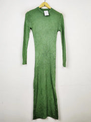 Buy online pre-used pre-loved 100% authentic & Original branded Unknown Brand (BD-561) available in Pakistan. Top international brands avilable.