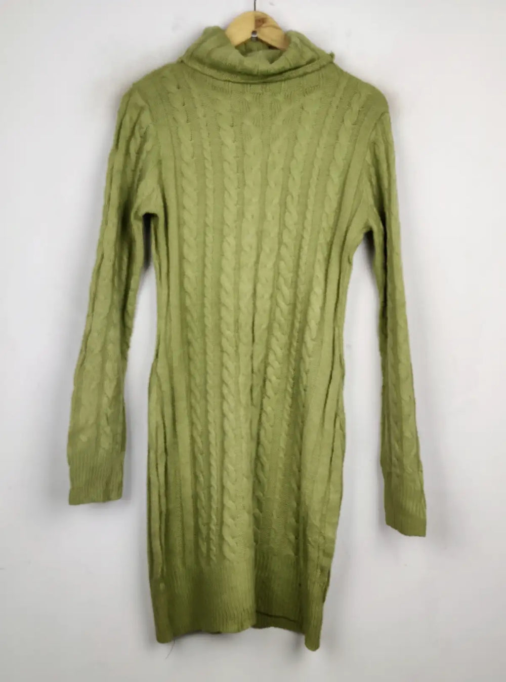 Buy online pre-used pre-loved 100% authentic & Original branded Primark (BD-58) available in Pakistan. Top international brands avilable.