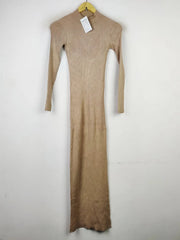 Buy online pre-used pre-loved 100% authentic & Original branded Miss Selfridge (BD-628) available in Pakistan. Top international brands avilable.