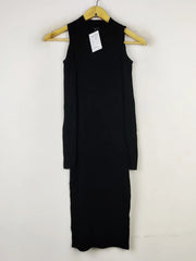 Buy online pre-used pre-loved 100% authentic & Original branded Miss Selfridge (BD-708) available in Pakistan. Top international brands avilable.