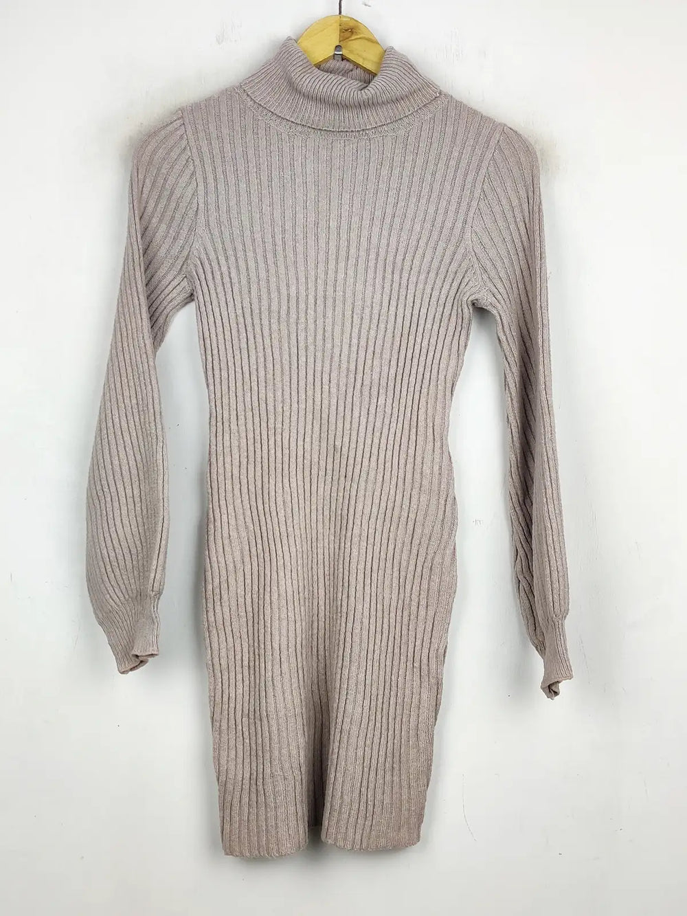 Buy online pre-used pre-loved 100% authentic & Original branded Shein (BD-71) available in Pakistan. Top international brands avilable.