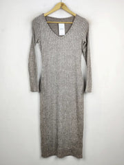 Buy online pre-used pre-loved 100% authentic & Original branded Shein (BD-72) available in Pakistan. Top international brands avilable.