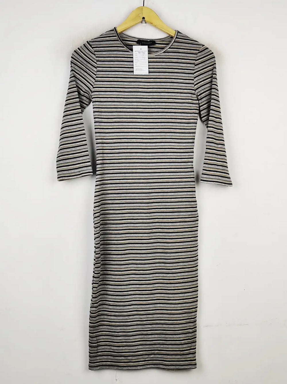 Buy online pre-used pre-loved 100% authentic & Original branded Atmosphere (BD-785) available in Pakistan. Top international brands avilable.