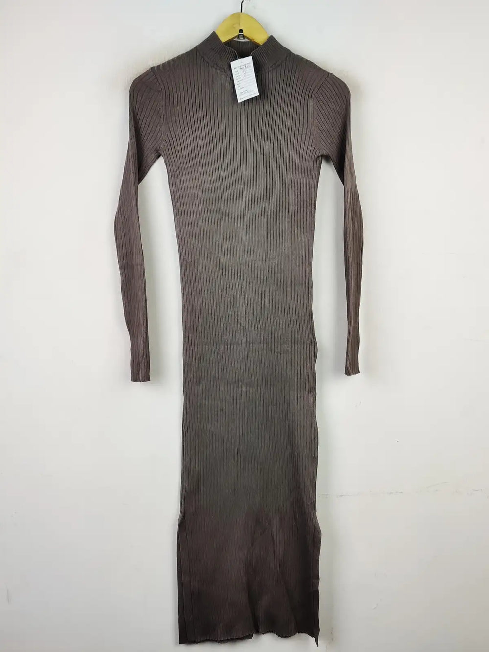 Buy online pre-used pre-loved 100% authentic & Original branded New Look (BD-828) available in Pakistan. Top international brands avilable.