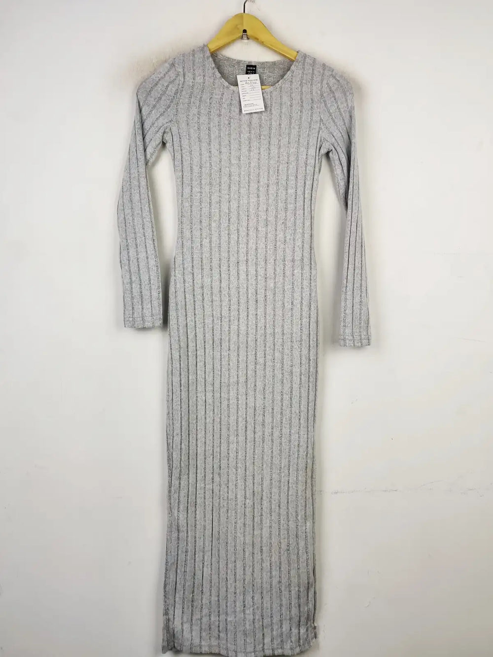 Buy online pre-used pre-loved 100% authentic & Original branded Shein (BD-840) available in Pakistan. Top international brands avilable.