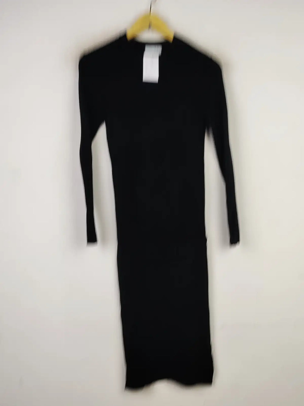 Buy online pre-used pre-loved 100% authentic & Original branded Primark (BD-853) available in Pakistan. Top international brands avilable.