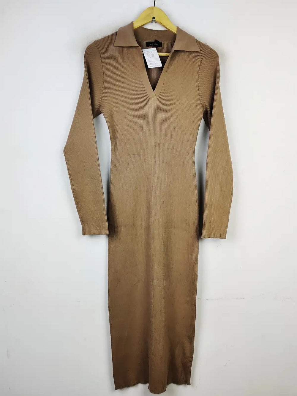 Buy online pre-used pre-loved 100% authentic & Original branded New Look (BD-854) available in Pakistan. Top international brands avilable.