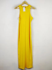 Buy online pre-used pre-loved 100% authentic & Original branded Shein (BD-860) available in Pakistan. Top international brands avilable.