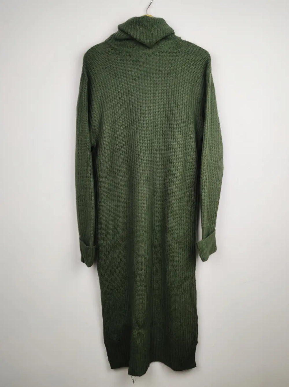 Buy online pre-used pre-loved 100% authentic & Original branded Qed London (BD-87) available in Pakistan. Top international brands avilable.