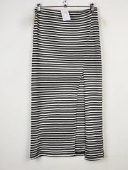 Buy online pre-used pre-loved 100% authentic & Original branded Primark (BD-898) available in Pakistan. Top international brands avilable.