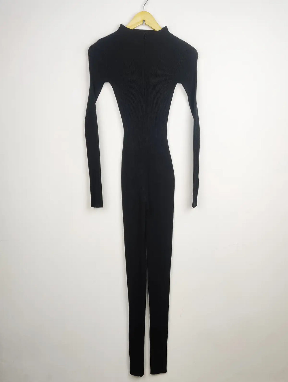 Buy online pre-used pre-loved 100% authentic & Original branded Prettylittlething (BD-89) available in Pakistan. Top international brands avilable.