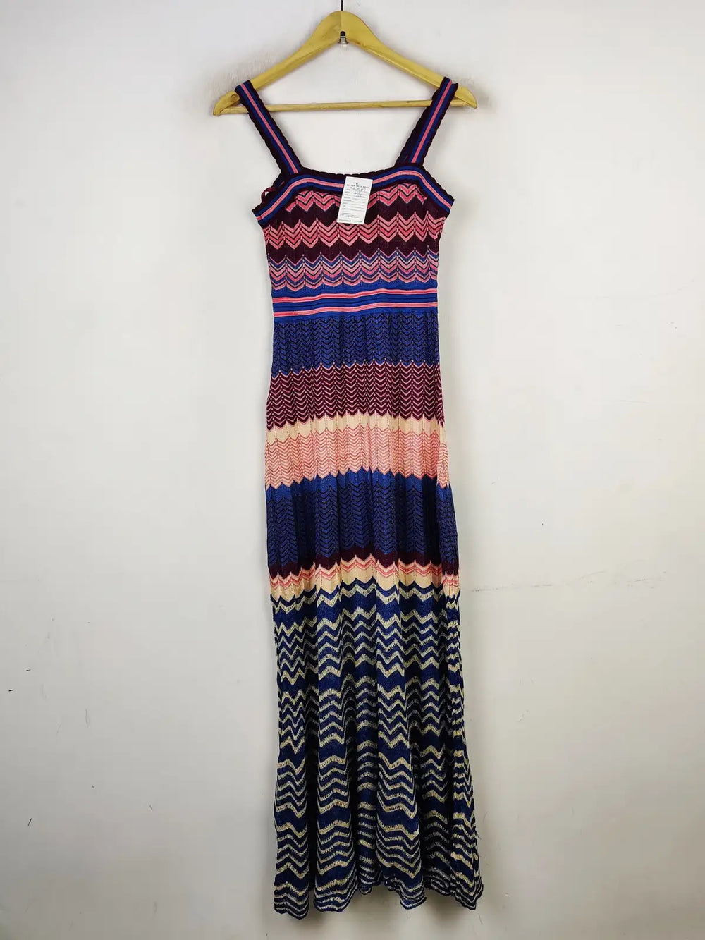 Buy online pre-used pre-loved 100% authentic & Original branded Primark (BD-907) available in Pakistan. Top international brands avilable.