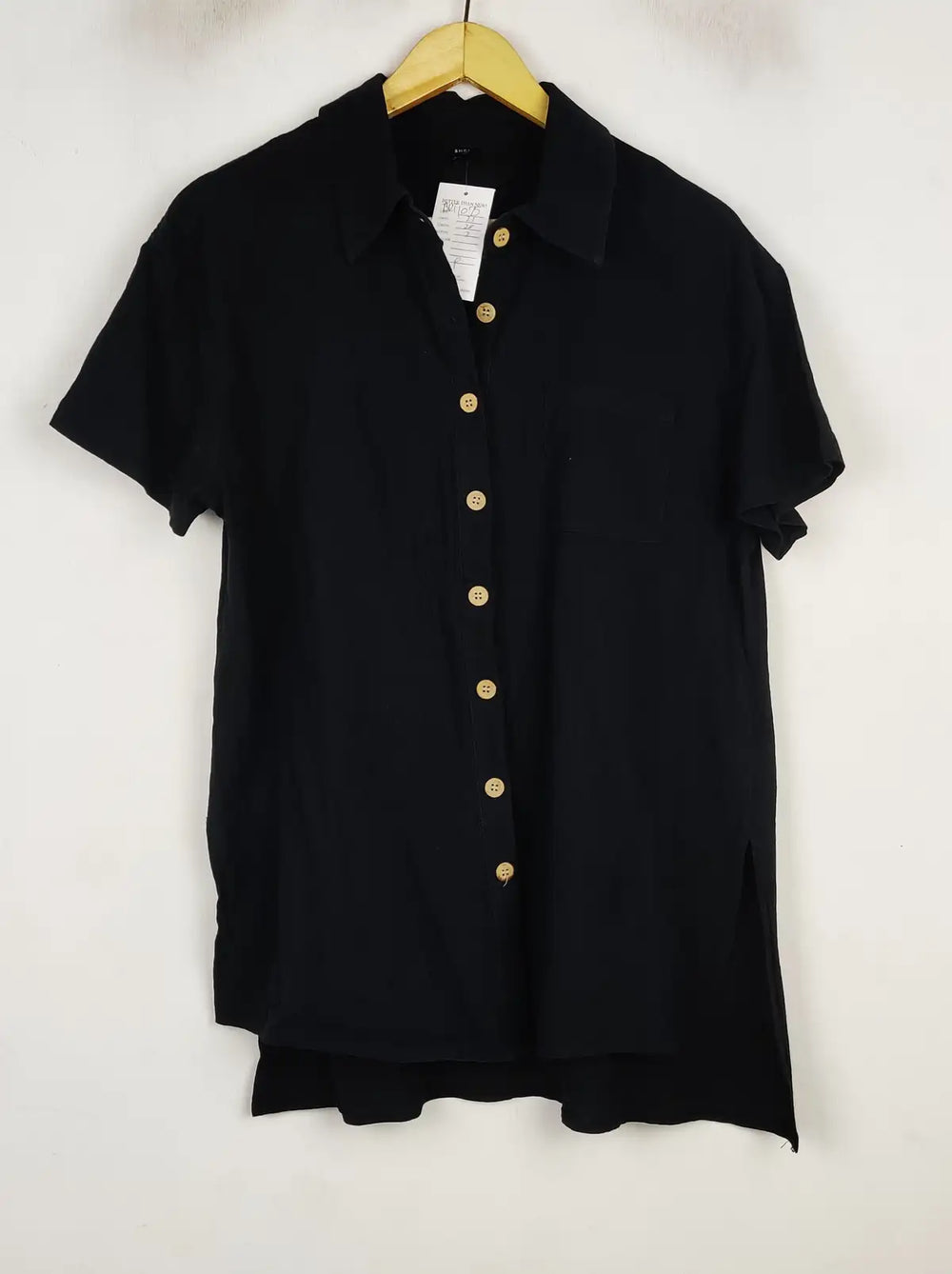 Buy online pre-used pre-loved 100% authentic & Original branded Shein (BDT-1075) available in Pakistan. Top international brands avilable.