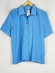Buy online pre-used pre-loved 100% authentic & Original branded Unknown Brand (BDT-1113) available in Pakistan. Top international brands avilable.